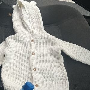Carter's sweater 6 mo